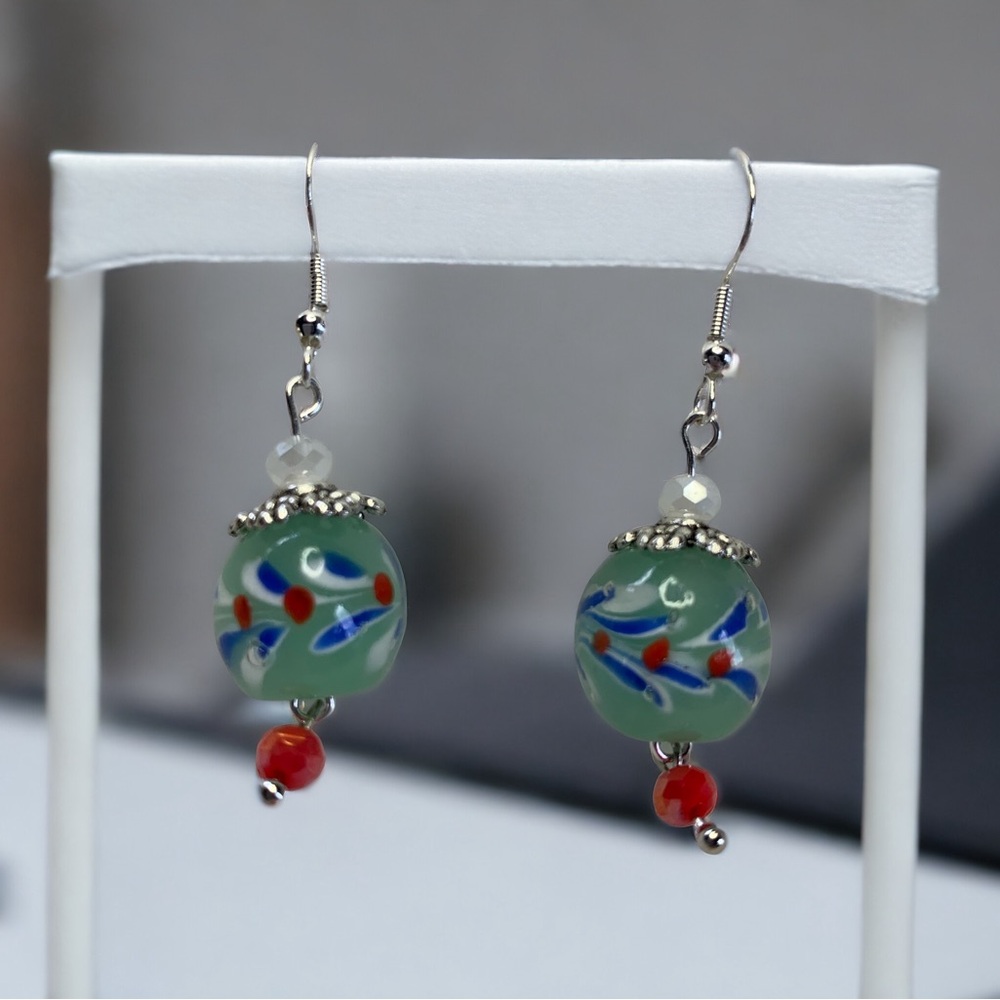 Vintage lamp work beaded earrings, sterling ear wires NWT